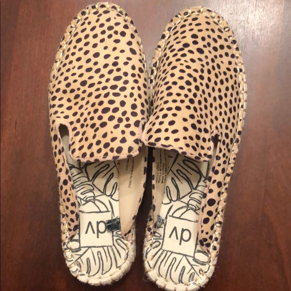 Leopard espadrille mule shoe